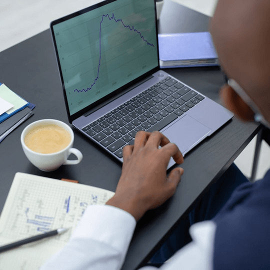 Bexlorit - Team di esperti di criptovalute